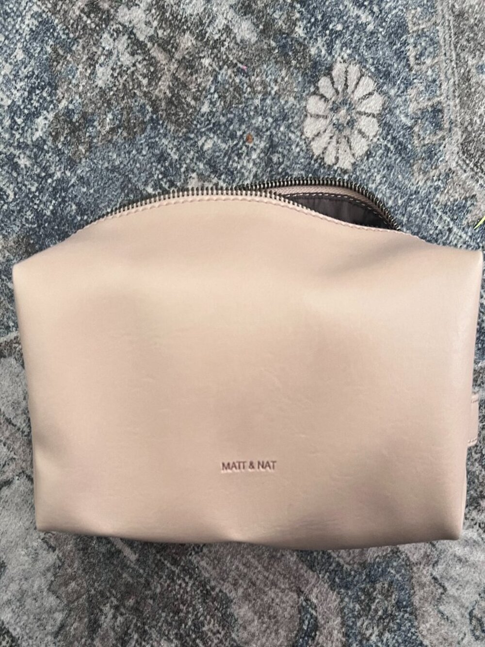 Matt & Nat cosmetic pouch